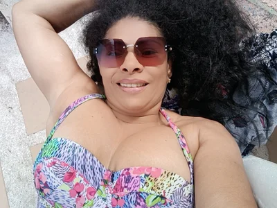 Morenaza6420 — cam show live
