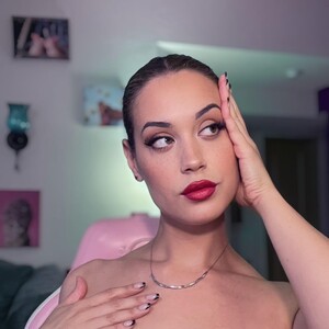 Nalafalon — cam show live