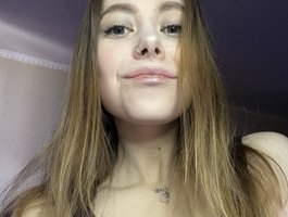 Natural-babe666 — cam show live