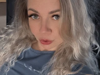 Nichole_Hill — cam show live