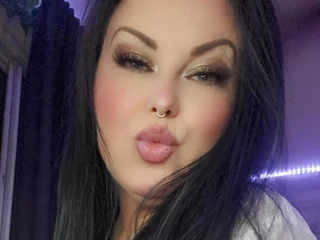 NikkiSkye — cam show live