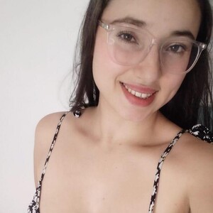 Olivia_777 — cam show live