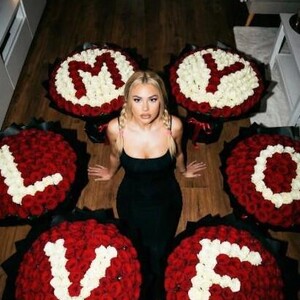 perfecttits96 — cam show live
