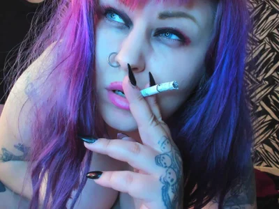 Psychobitch7 — cam show live