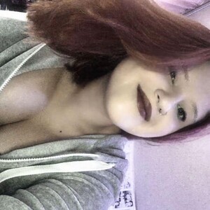 RedLuna — cam show live