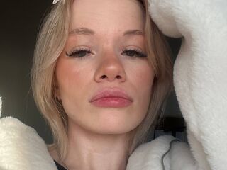 RenitaKoo — cam show live