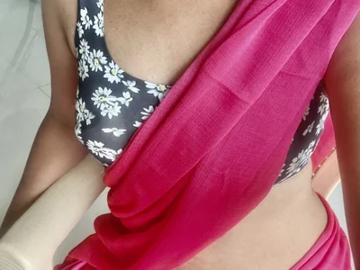reshmika_reddy — cam show live