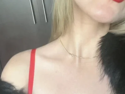 Rousaly — cam show live