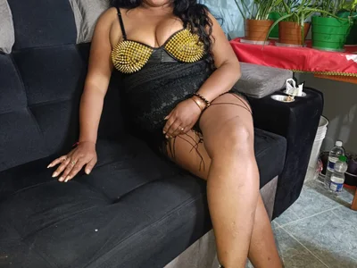 saggil23 — cam show live