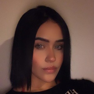 samara_rosse_ — cam show live