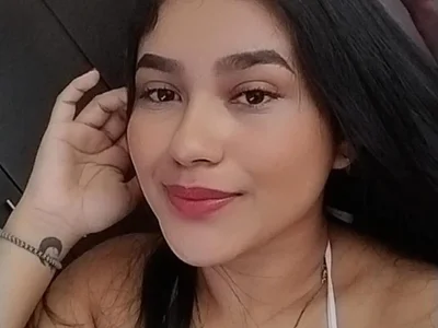 Sami-Queen — cam show live