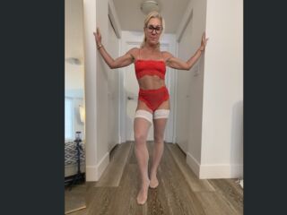 SarahLiberti — cam show live