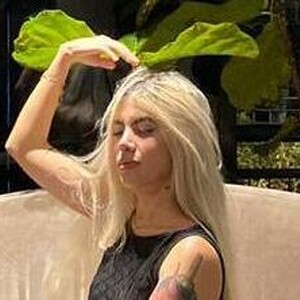 SaraThomson — cam show live