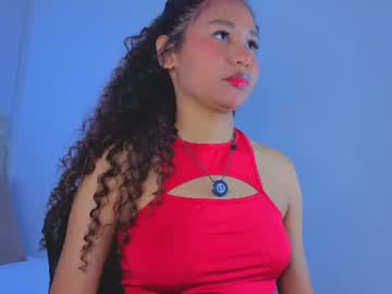 secretestrella — cam show live
