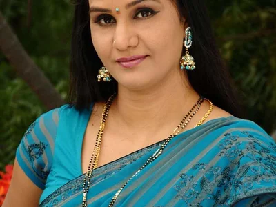 Sheela-Bhabi — cam show live
