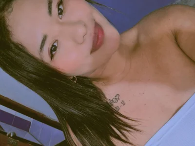 sofiaxxxxkl — cam show live