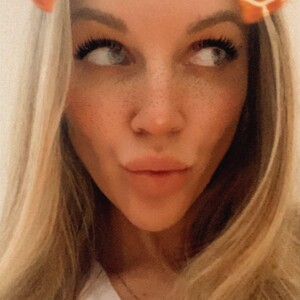 Spicy_Giraffe — cam show live