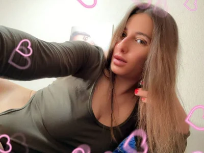 Squishy_Goddess — cam show live