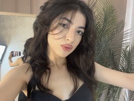 SweetyKissy — cam show live
