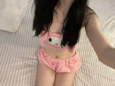 Tarnish_Bunny — cam show live