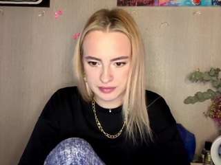 TasiaBusing — cam show live