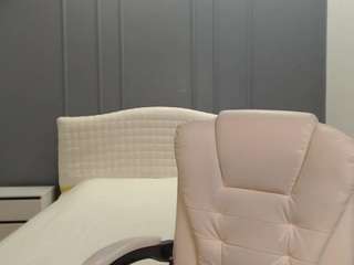 TessaDaybreak — cam show live