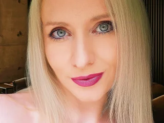 TheAlexaLondon — cam show live