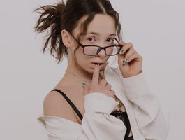 Trixiie — cam show live