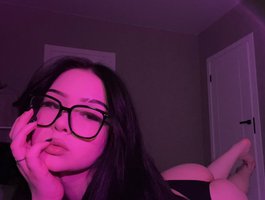 Mia — cam show live