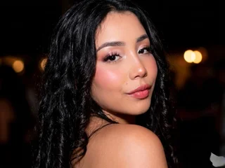 VikyBlaze — cam show live