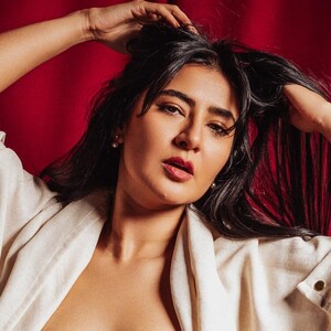 Violetta_kim0 — cam show live