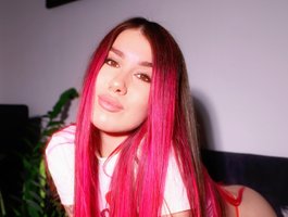 SashaBonfire — cam show live