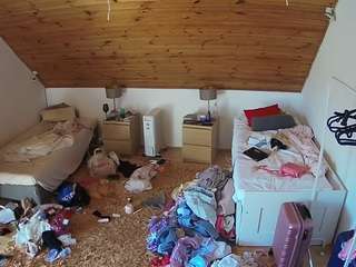 Julmodels Bedroom-C3 — cam show live