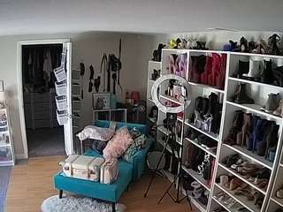 Miss Olivia Black Dressing Room — cam show live