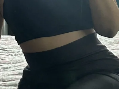 YOURFIVAA — cam show live