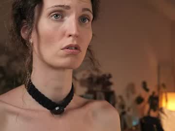yulladao — cam show live